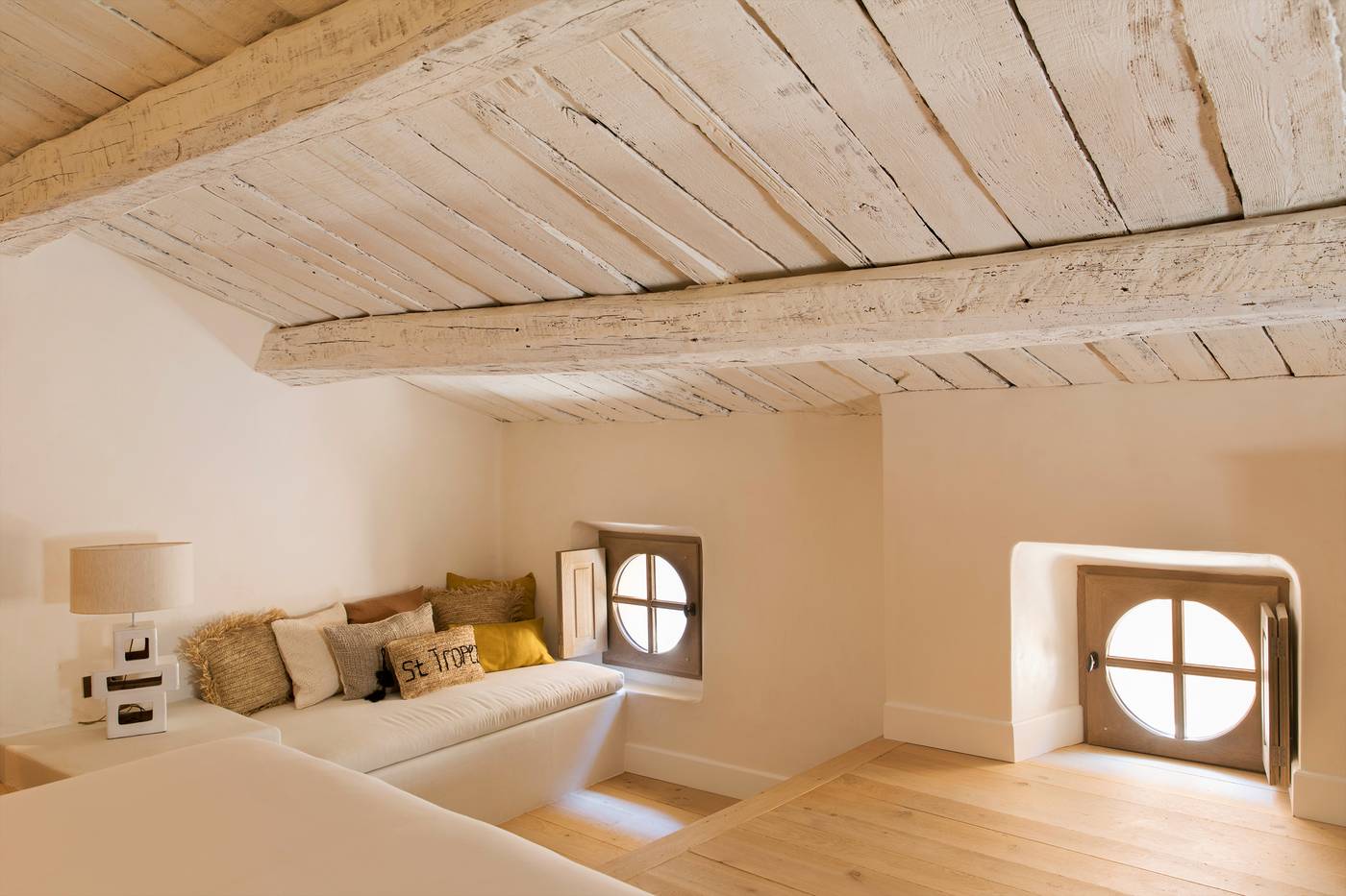 Hotel-La-Ponche-Room-31