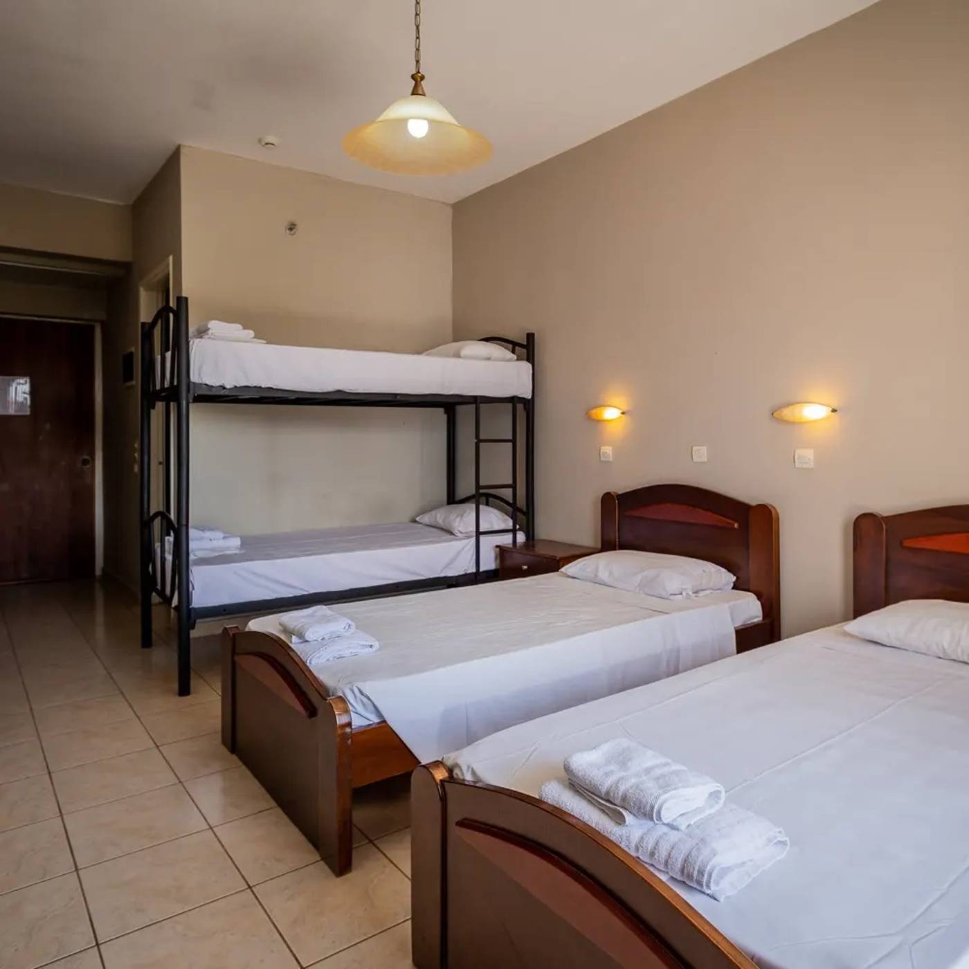 Perkes Complex Hotel