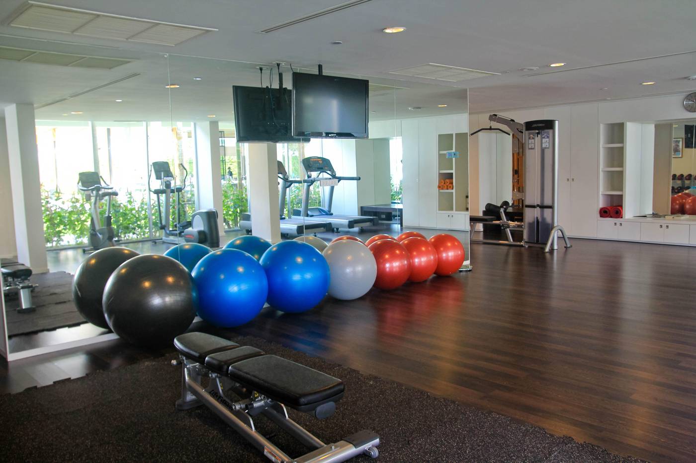 Crowne-Plaza-Phuket-Panwa-Beach-Sports-and-Entertainment-98