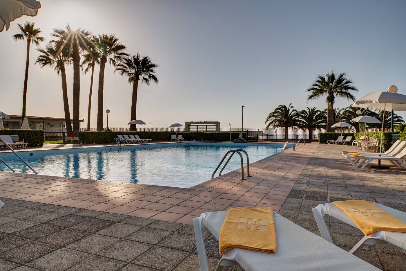 Parador-de-Benicarlo-Pool-7