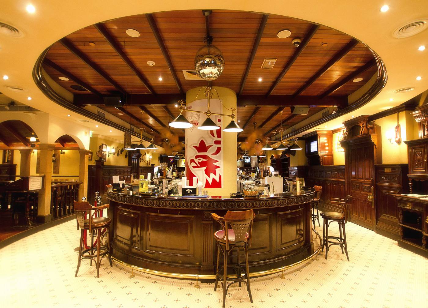 Towers-Rotana-Bar-46