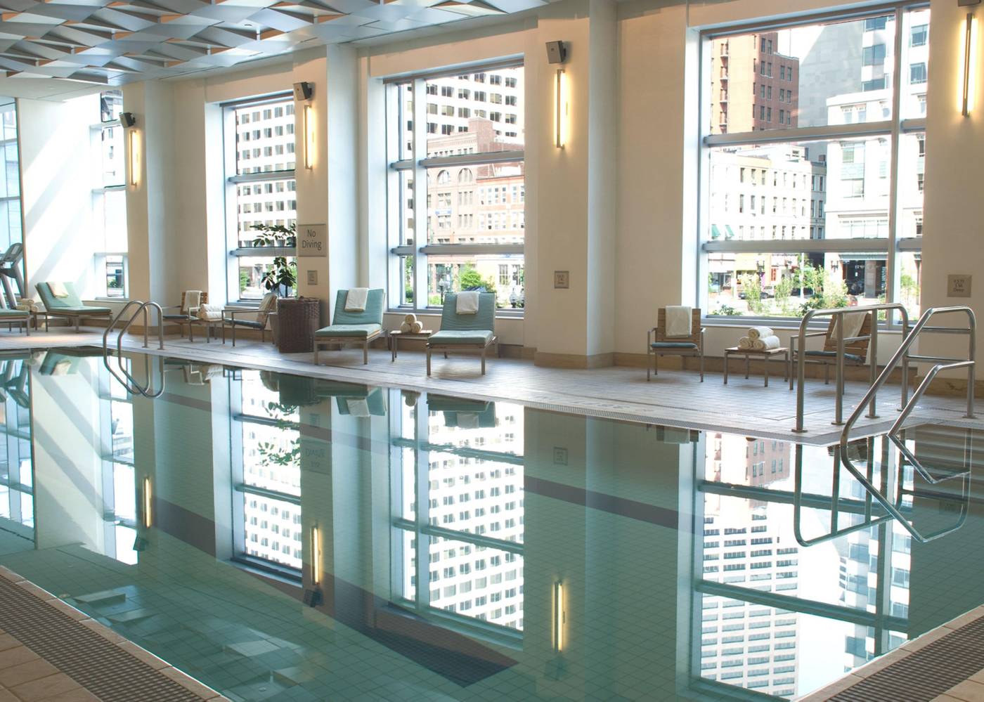 InterContinental-Boston-Pool-104