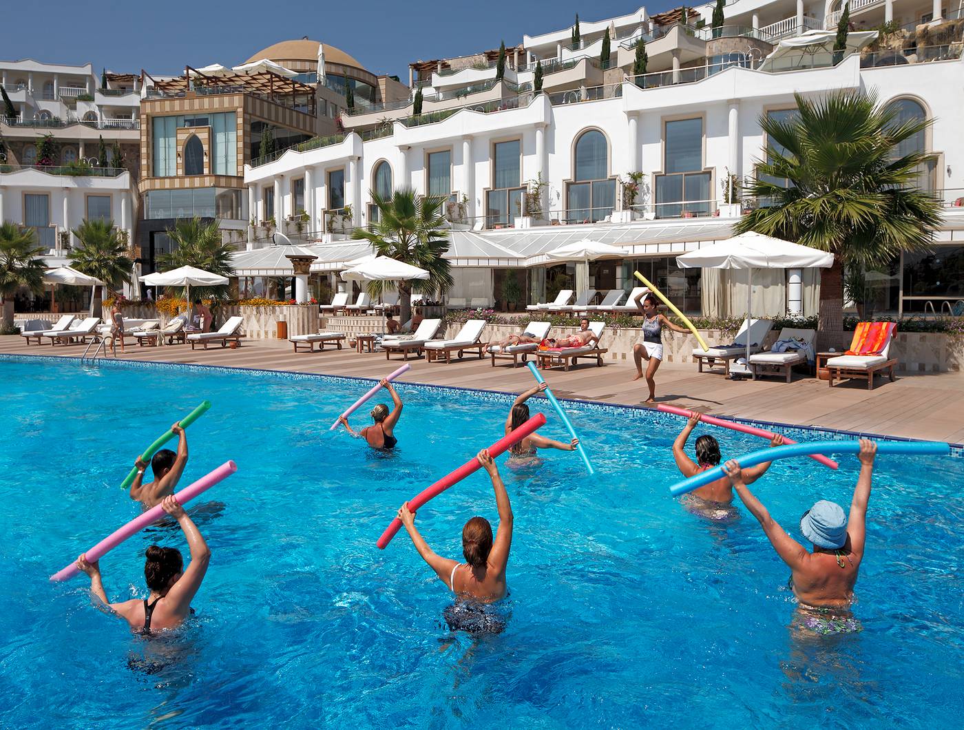 Sianji-Wellbeing-Resort-Pool-17