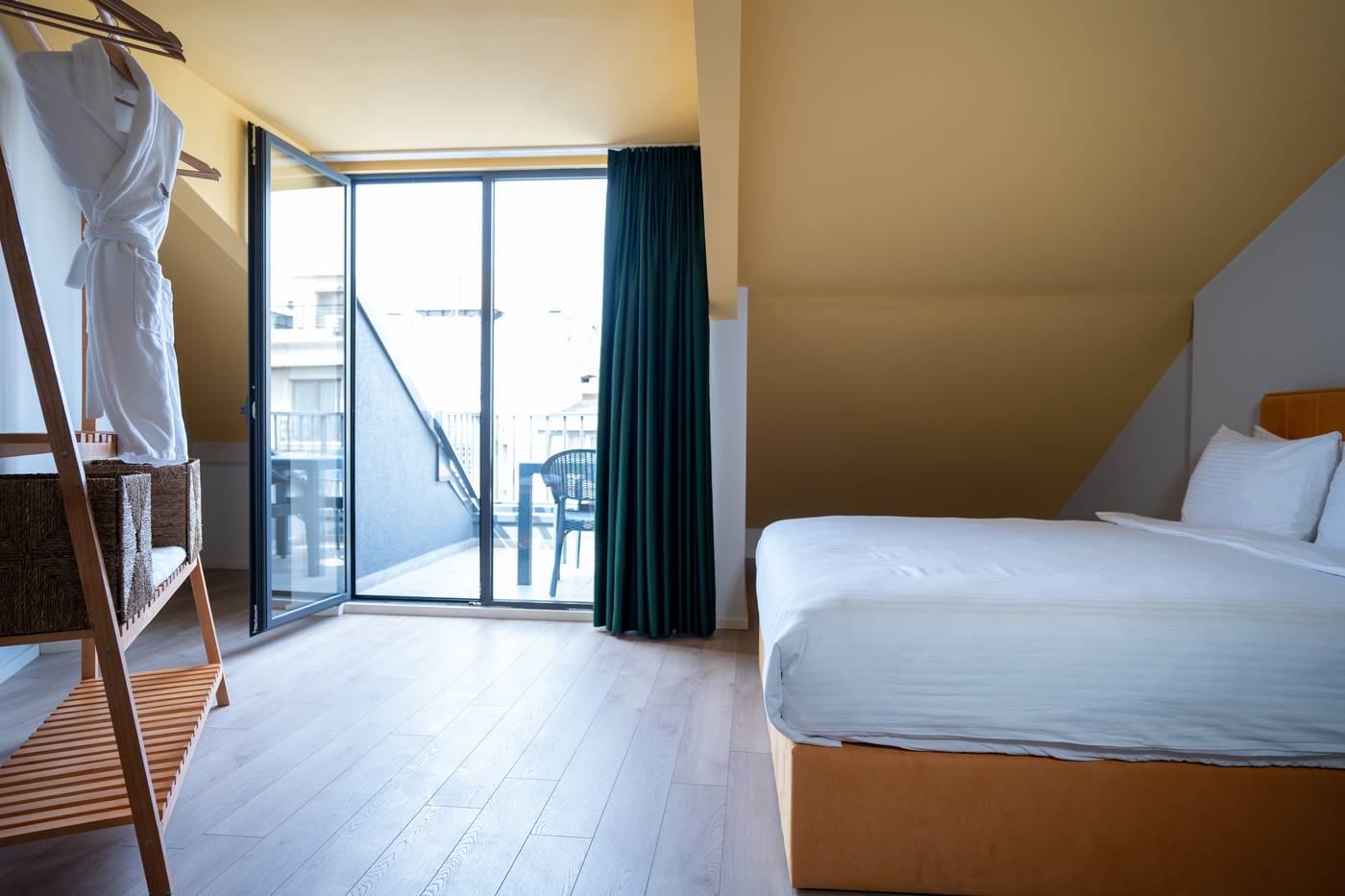 Bird-Nest-Suites-Room-44