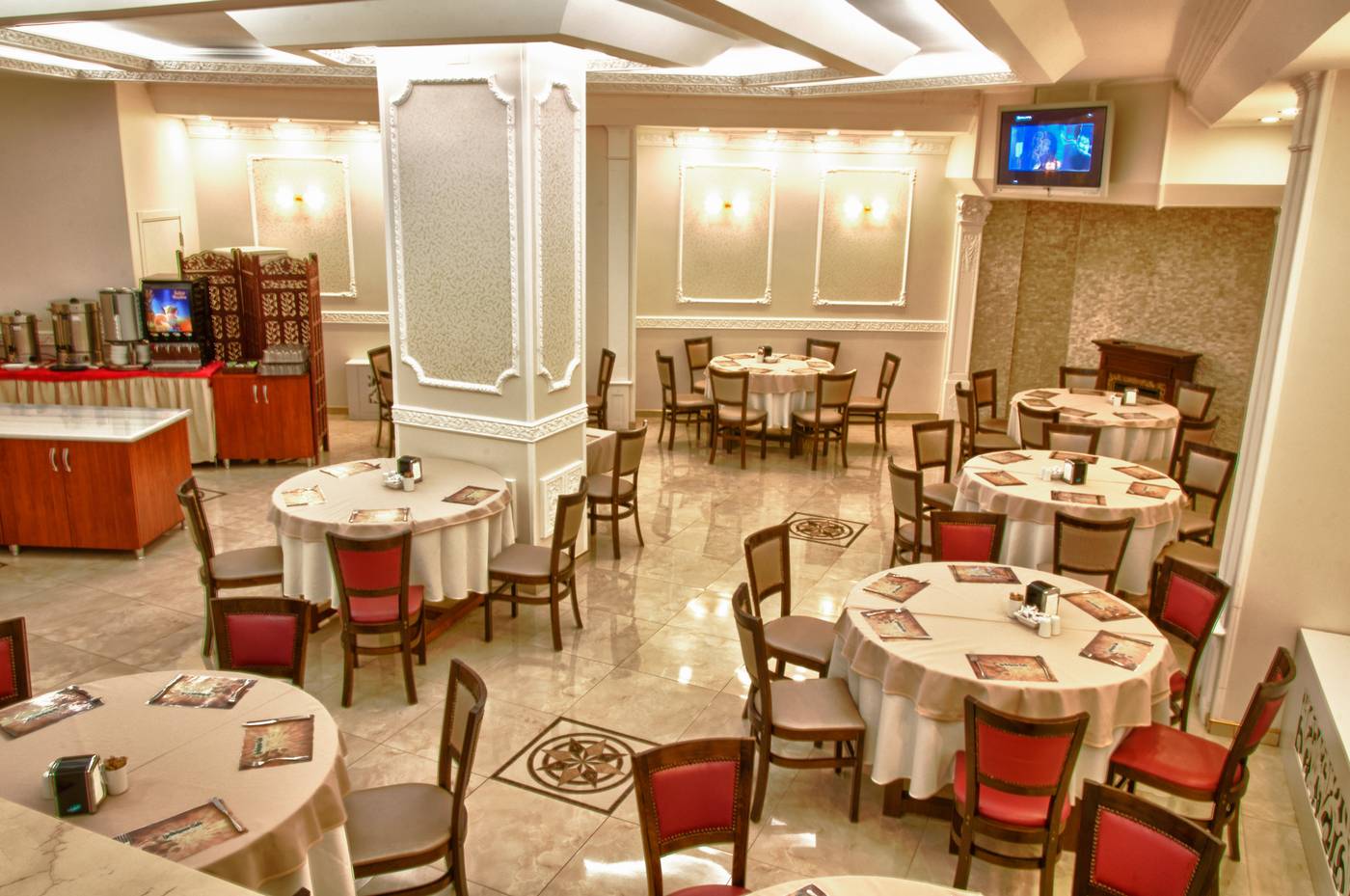 Santa-Pera-Restaurant-8