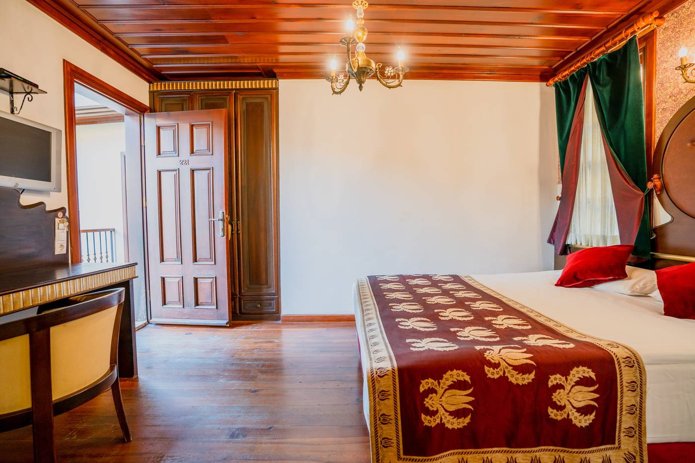 Mediterra-Art-Boutique-Hotel-Room-21