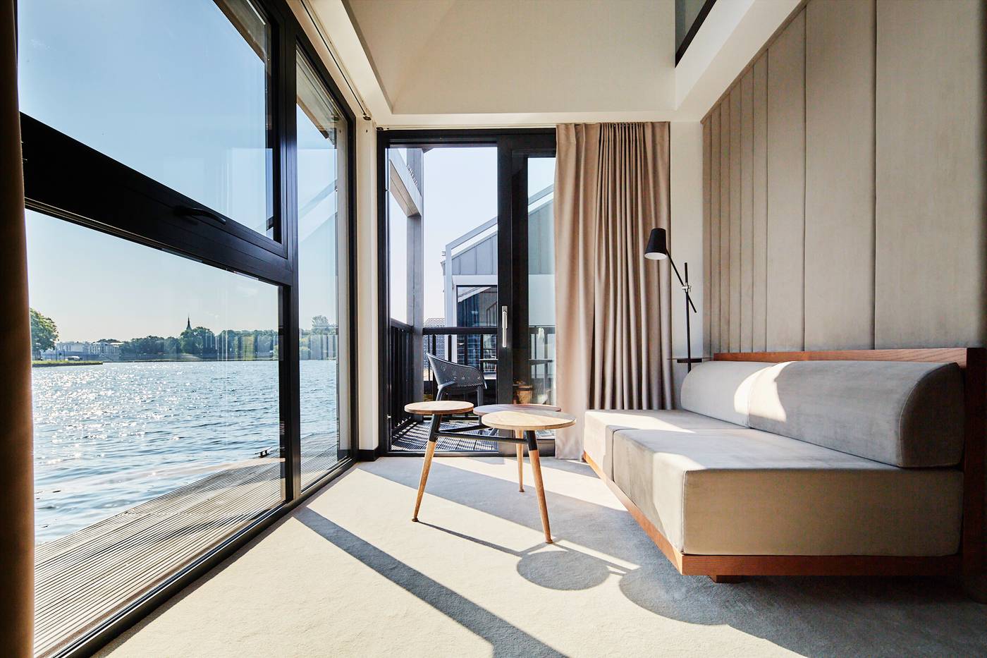 New-Port-Hotel-Room-11