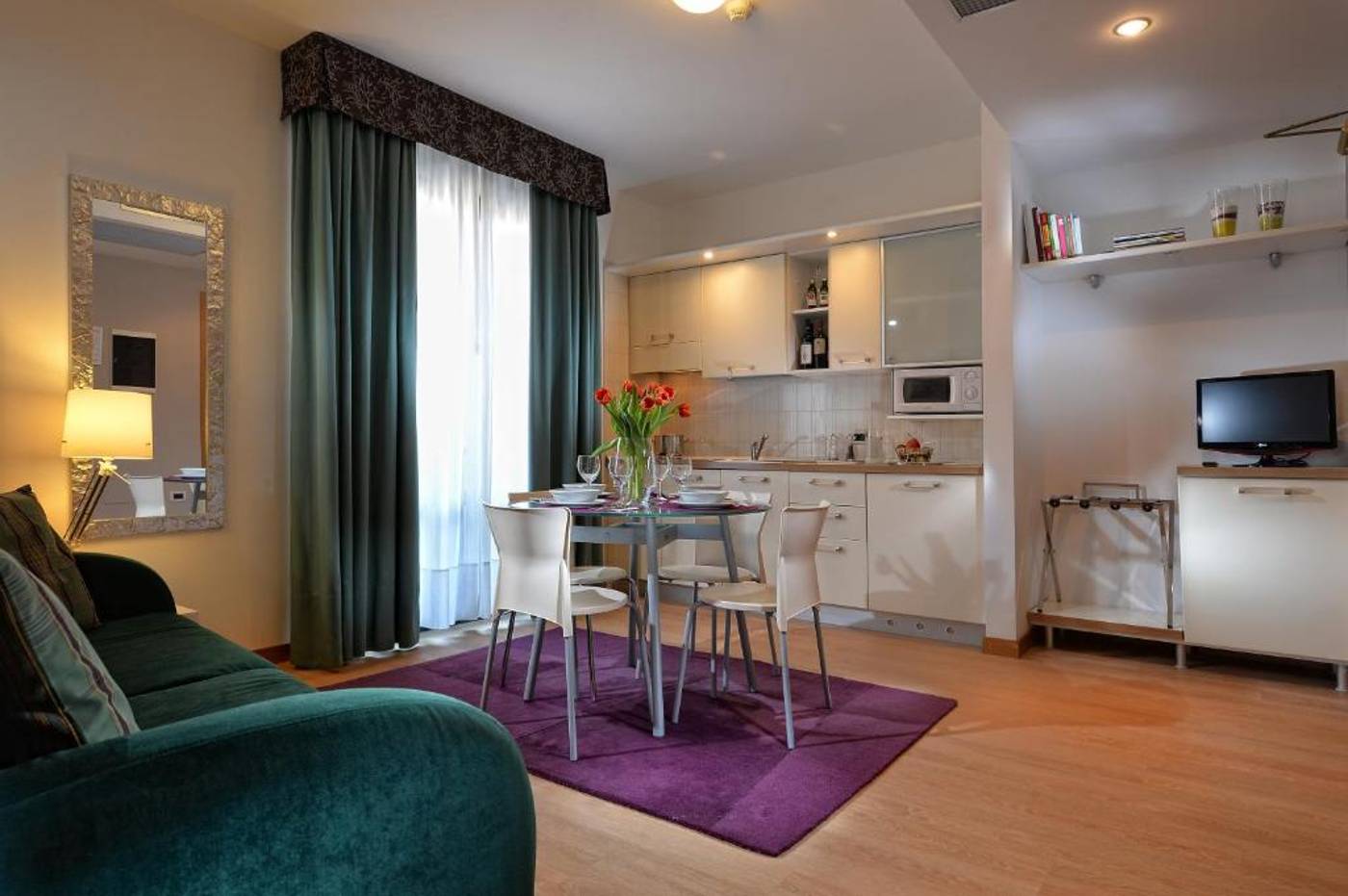 Elite-Hotel---Spa-Room-23