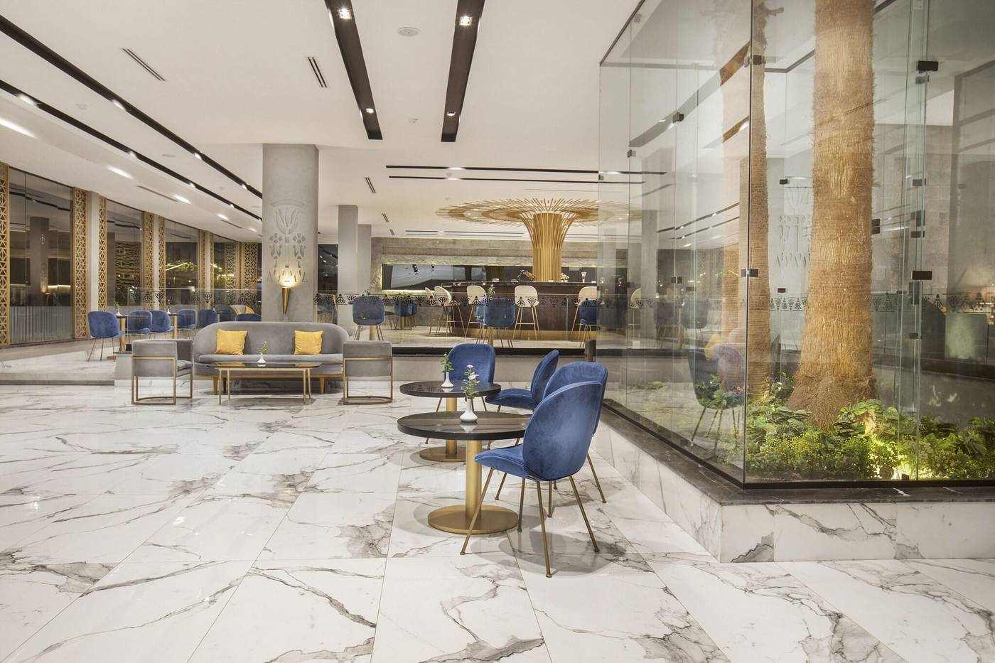 Pyramisa-Hotel-Luxor-Lobby-13