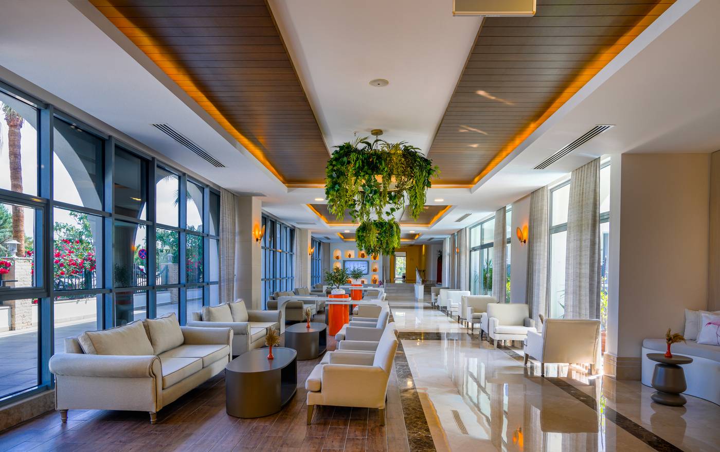 Diamond-Beach-Hotel---SPA-Lobby-60