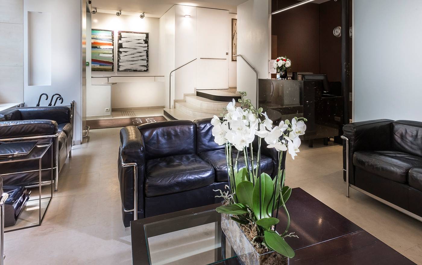 Albe-Saint-Michel-Lobby-7