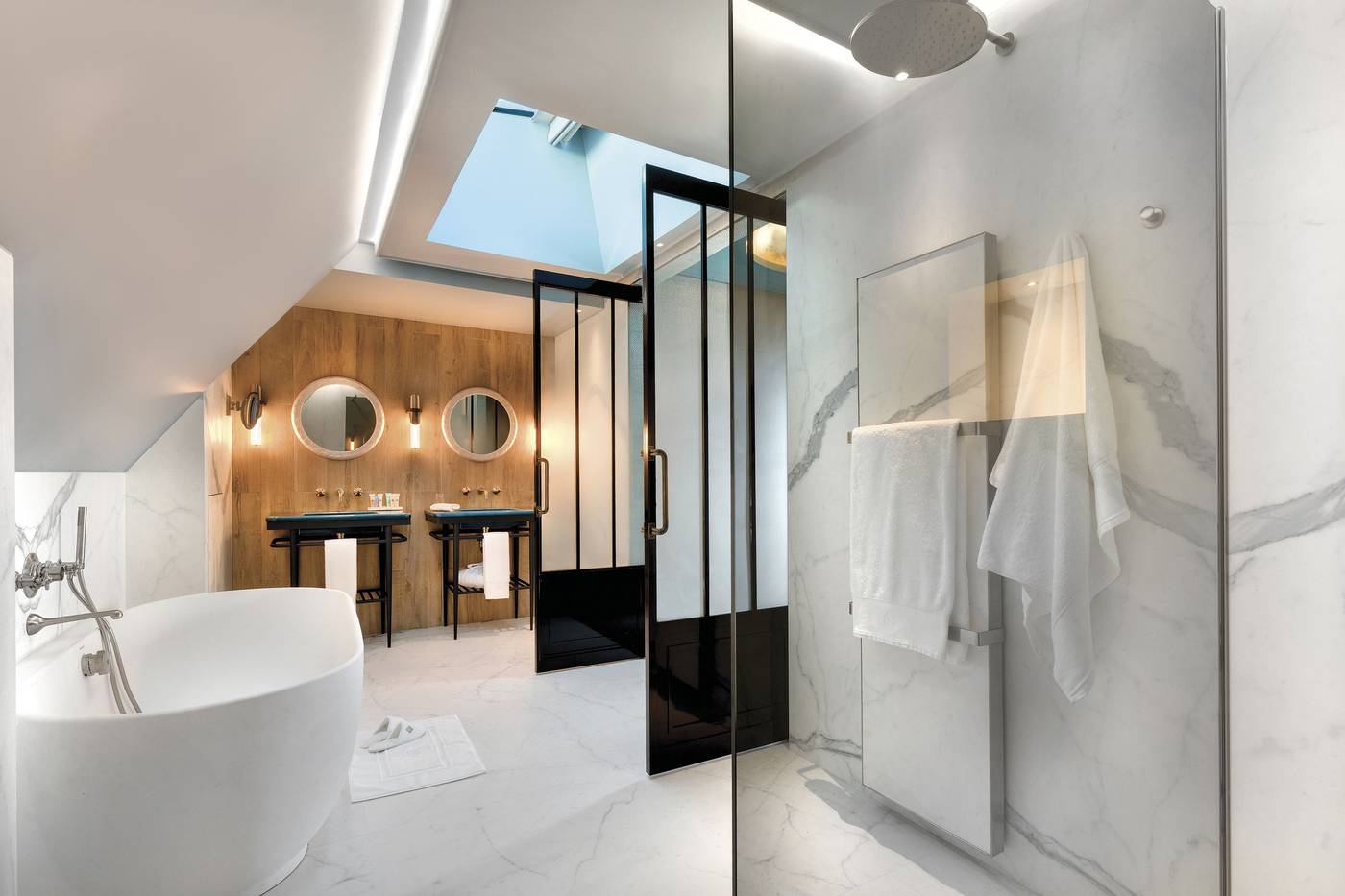 La-Demeure-Montaigne-Room-62