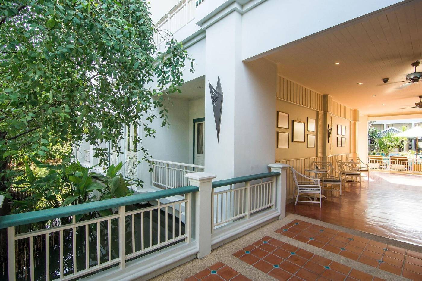 Kalanan-Riverside-Resort-Lobby-49