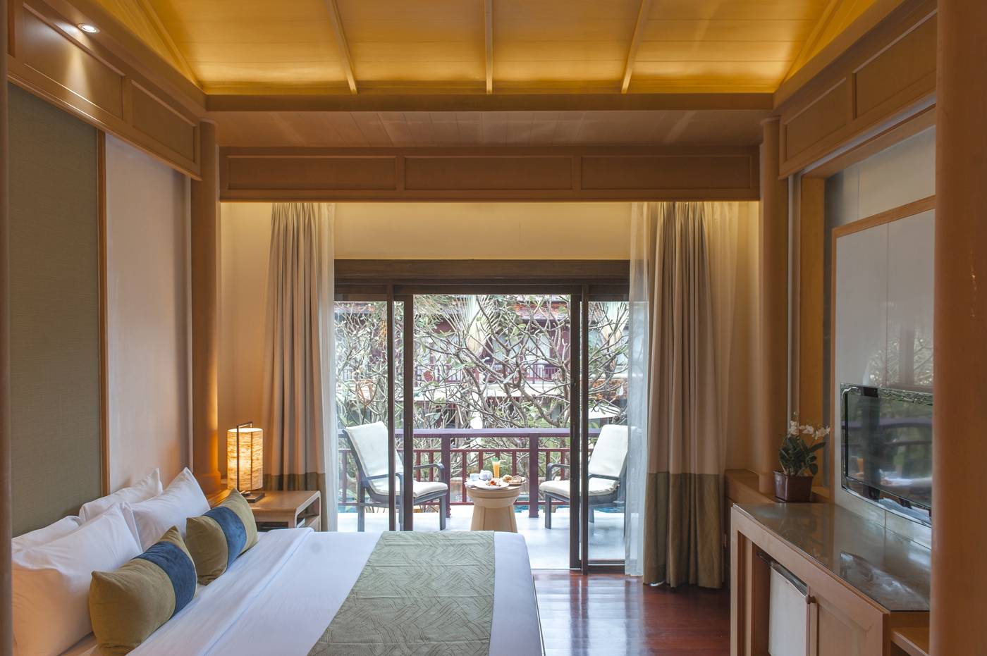 Chaweng-Regent-Beach-Resort-Room-33