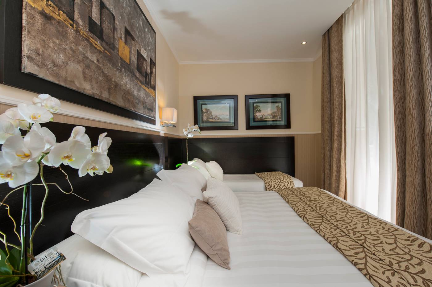 Yes-Hotel-Boutique-Rome-Room-2