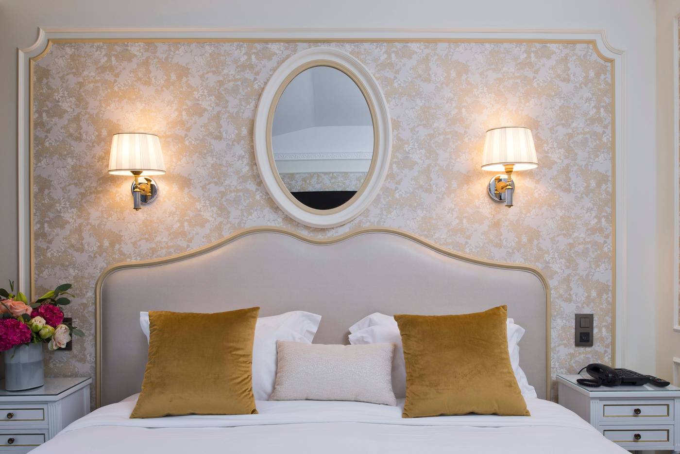 Hotel-Saint-Petersbourg-Opera---Spa-Room-39