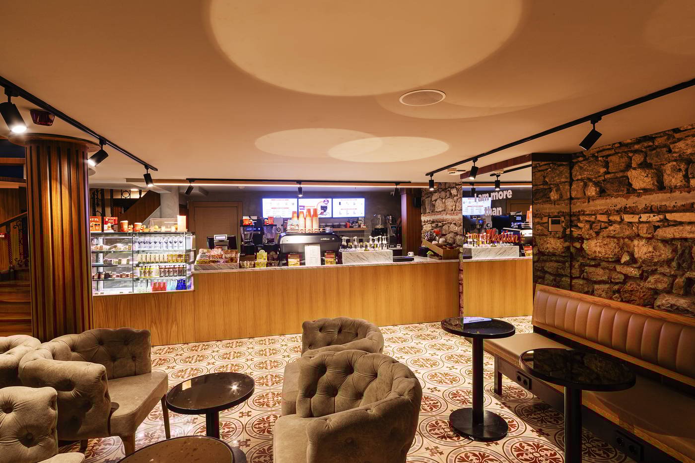 Mercure-Istanbul-Sirkeci-Lobby-13