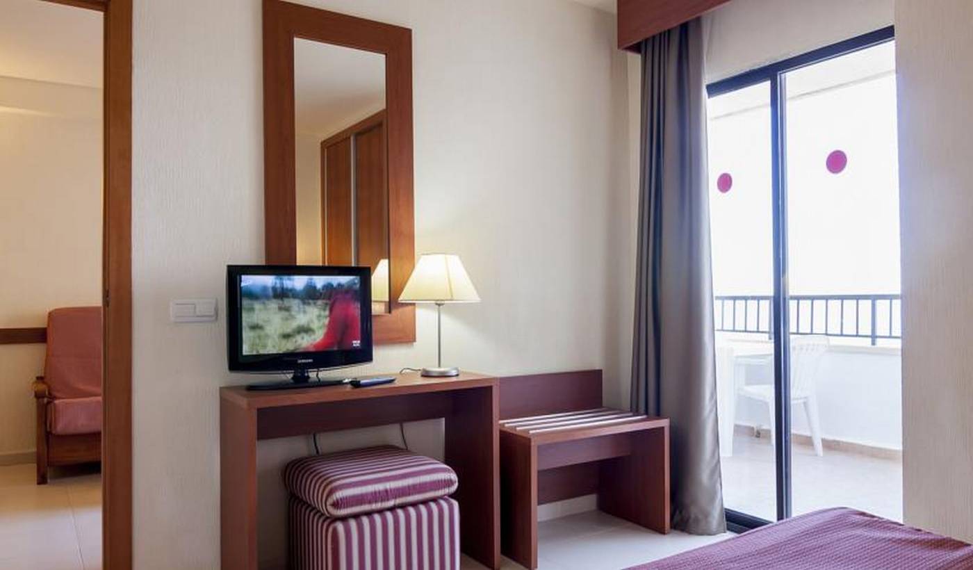 Hotel-Playas-De-Torrevieja-Room-20