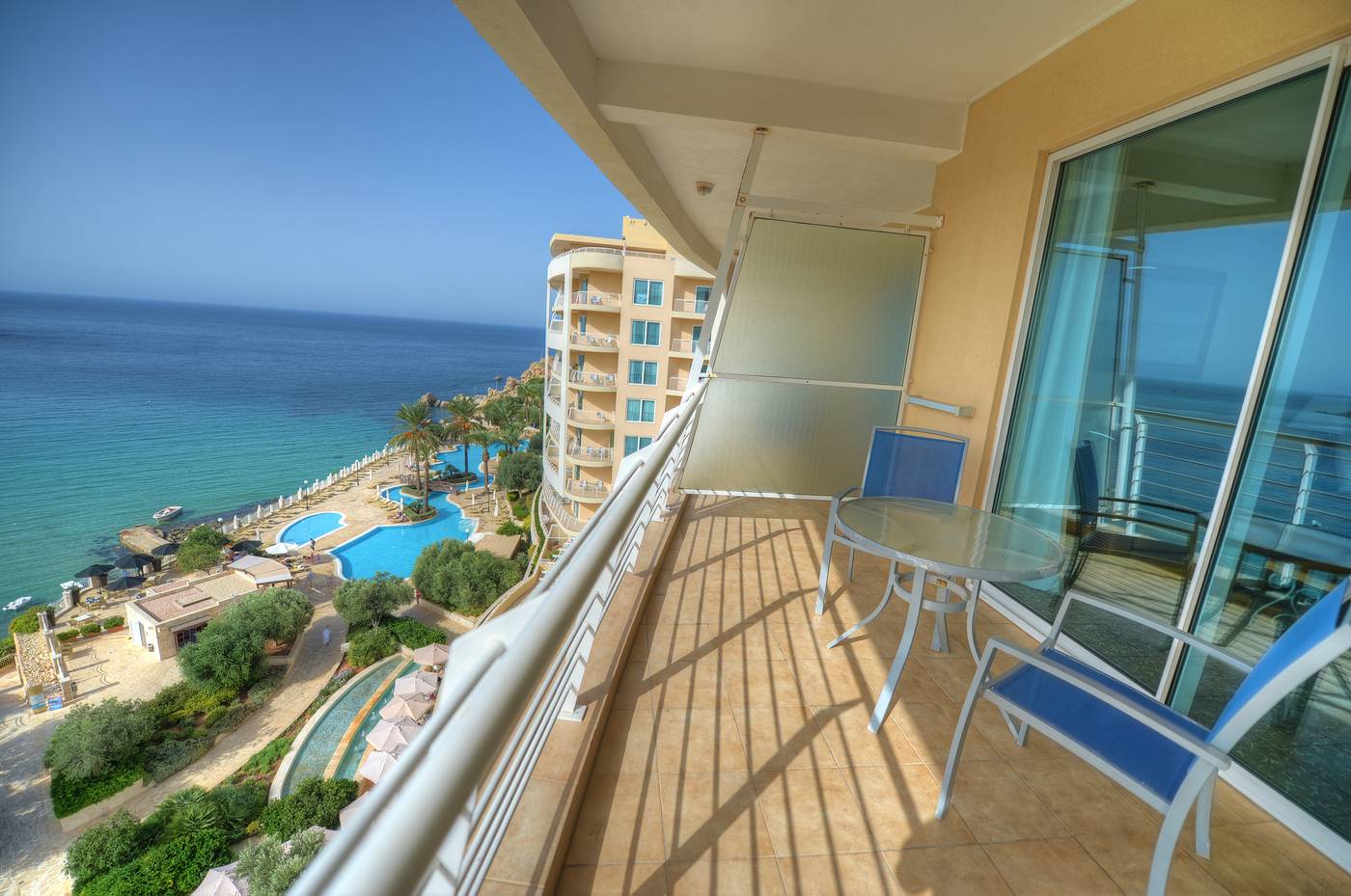 Radisson-Blu-Resort---Spa-Golden-Sands-Room-88