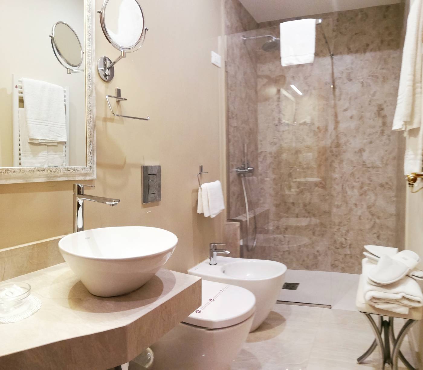 Massimo-Plaza-Room-20