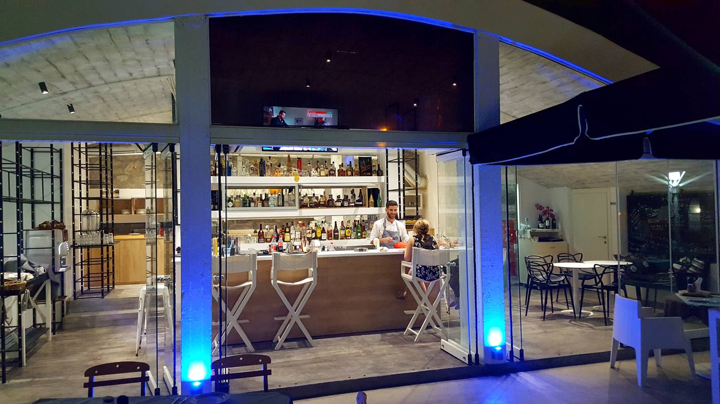 Kouros-Exclusive-Bar-58