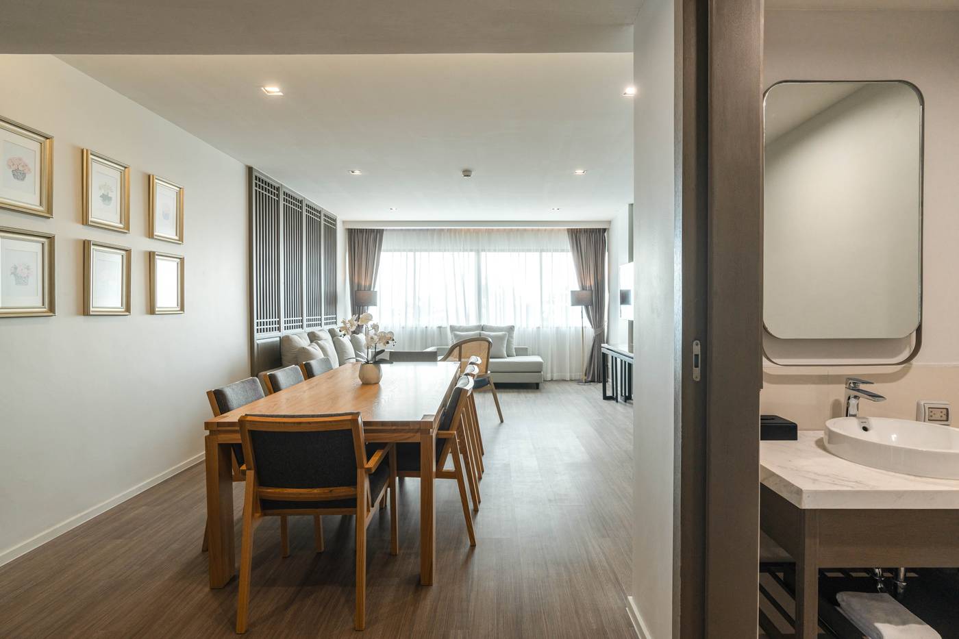 Bella-Nara-Phuket-Naiyang-Beach-Room-42