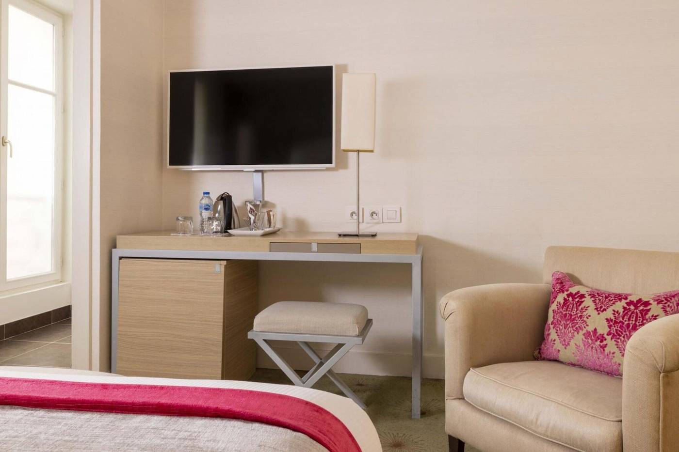 Marceau-Bastille---Gare-de-Lyon-Room-17