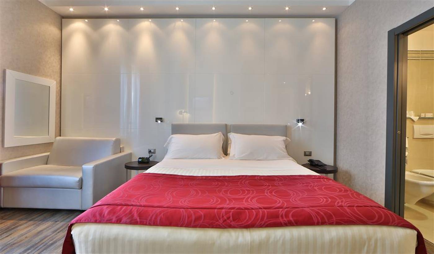 c-hotels-Atlantic-Room-40