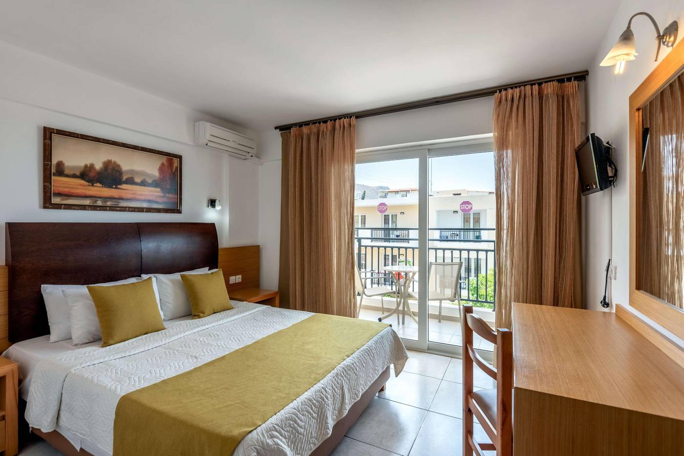 Mediterraneo-Hotel-Room-54