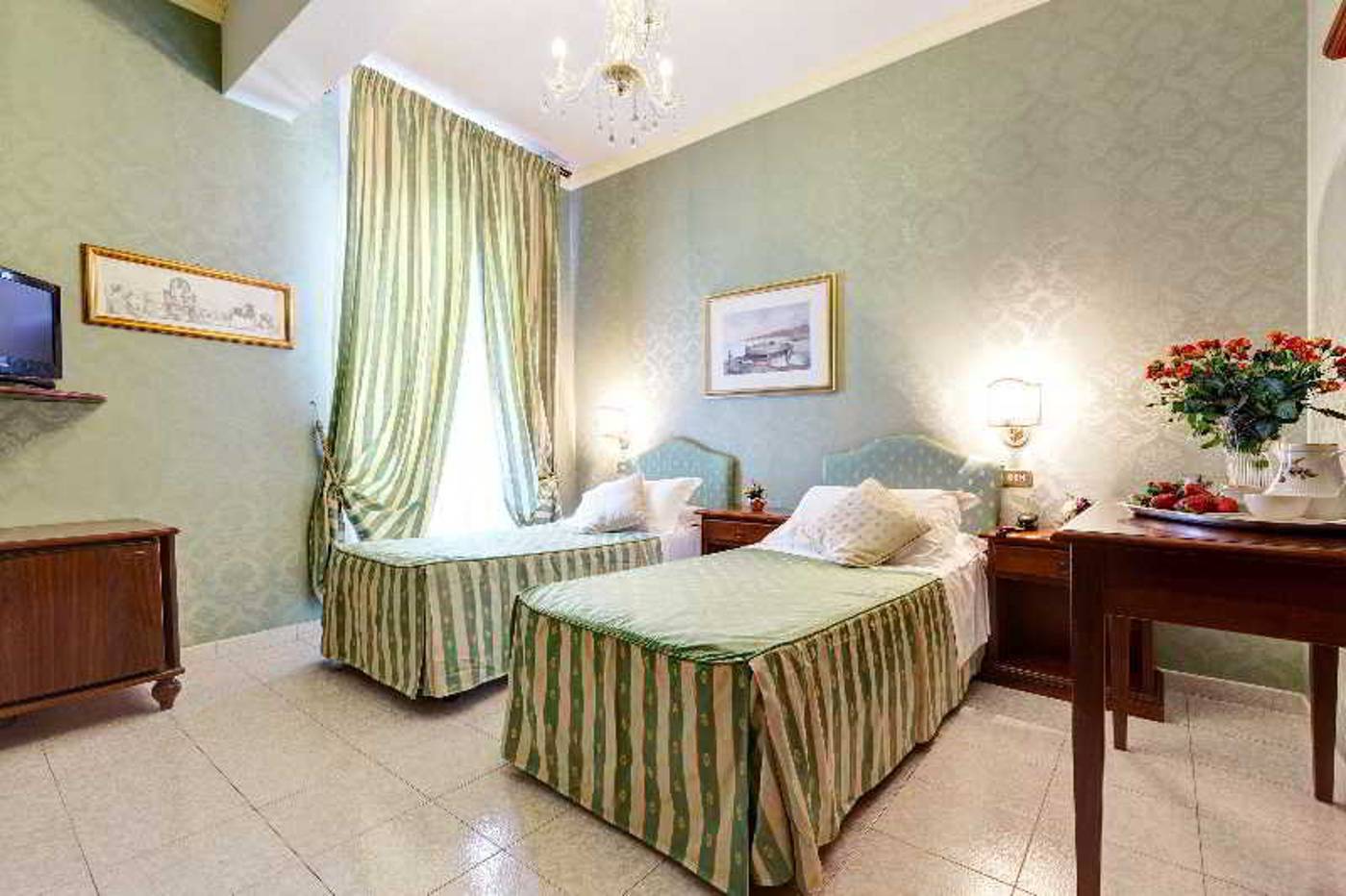 Hotel-Residenza-In-Farnese-Room-12