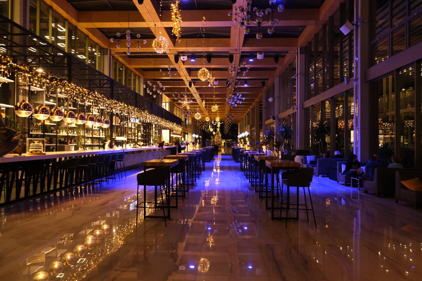 Nirvana-Cosmopolitan-Lobby-57