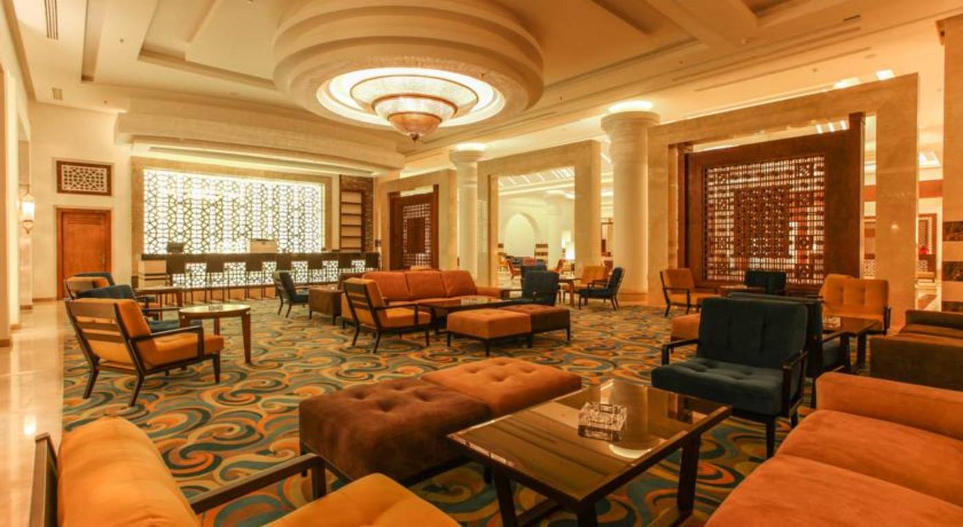 Savoy-Le-Grand-Hotel-General-view-35