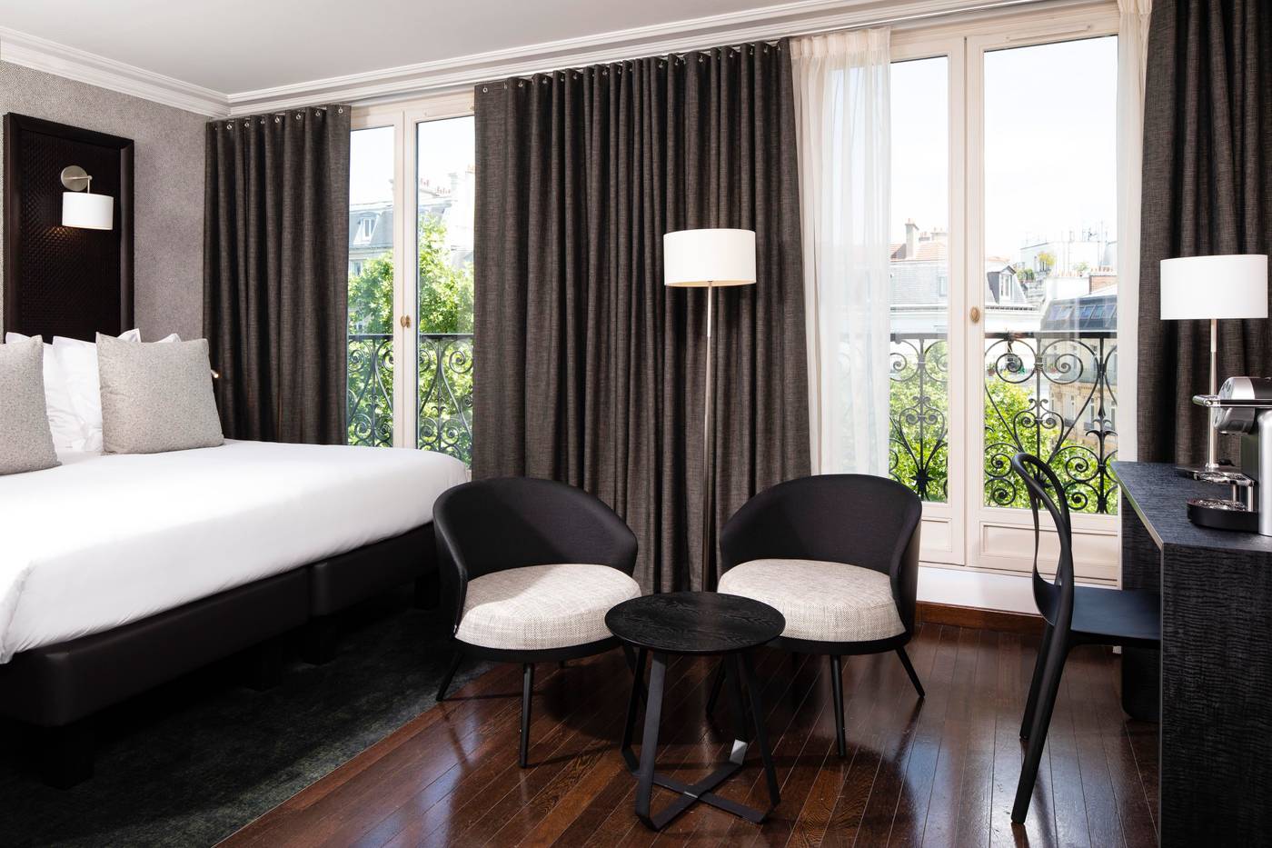Hotel-Elysees-Regencia-Room-33