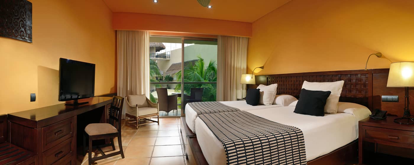 Catalonia-Riviera-Maya-All-Inclusive-Room-31