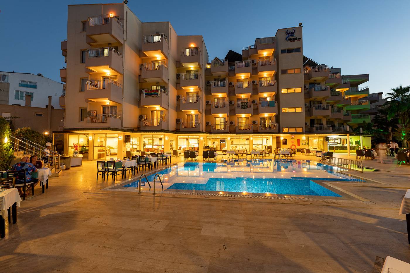 Viking-Nona-Beach-Pool-4