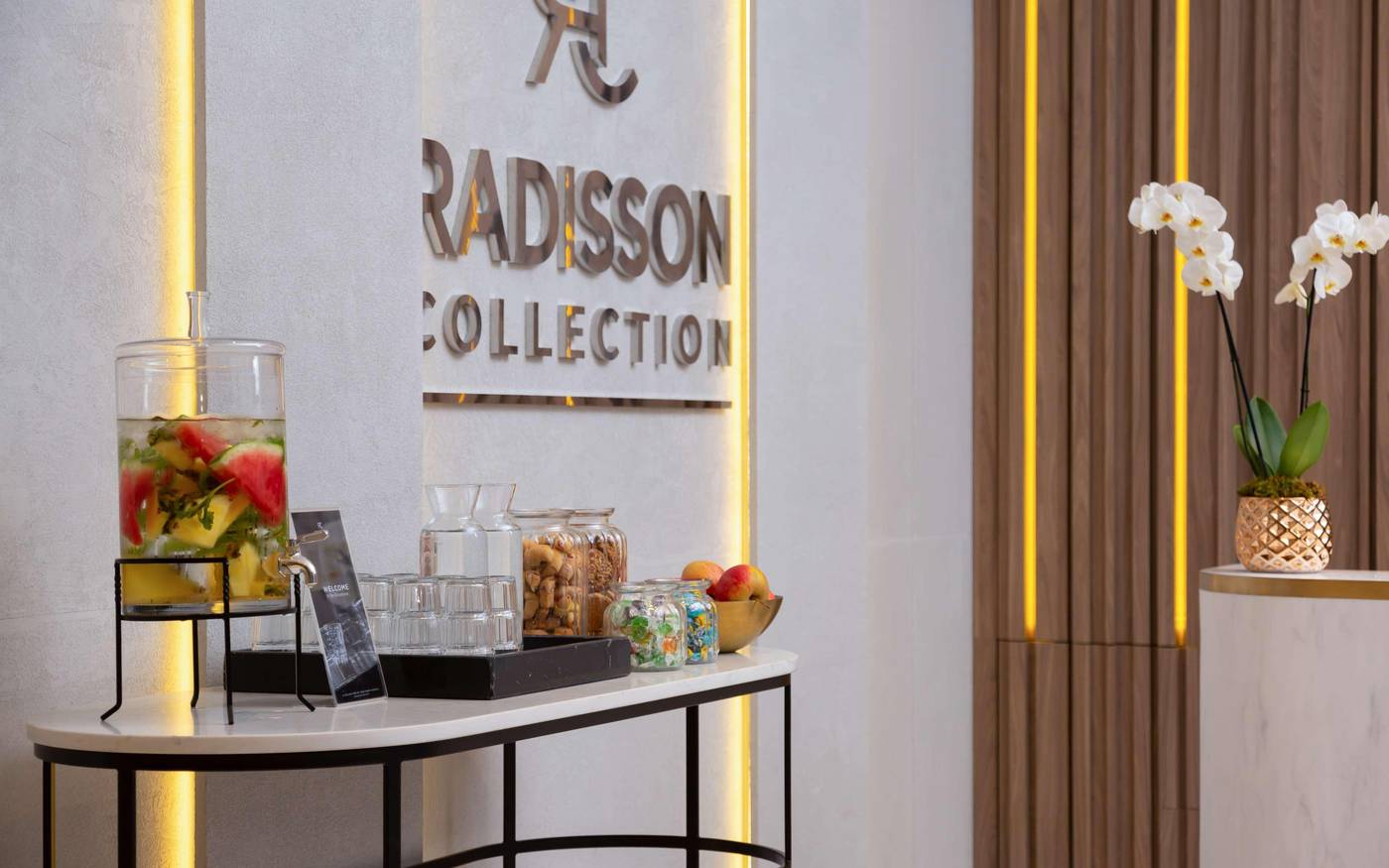 Radisson-Blu-Centrum-Lobby-27