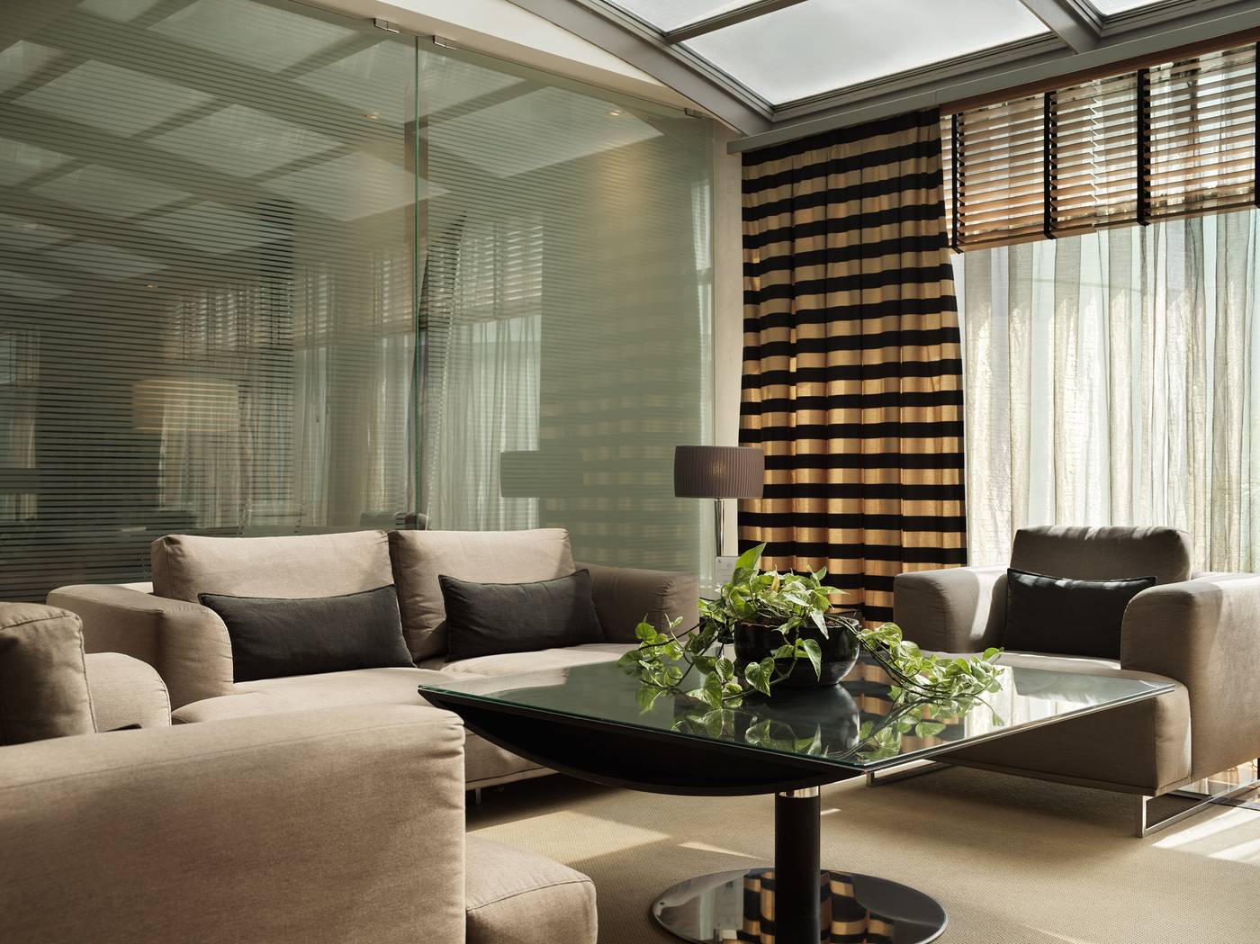 Galaxy-Hotel-Iraklio-Lobby-58