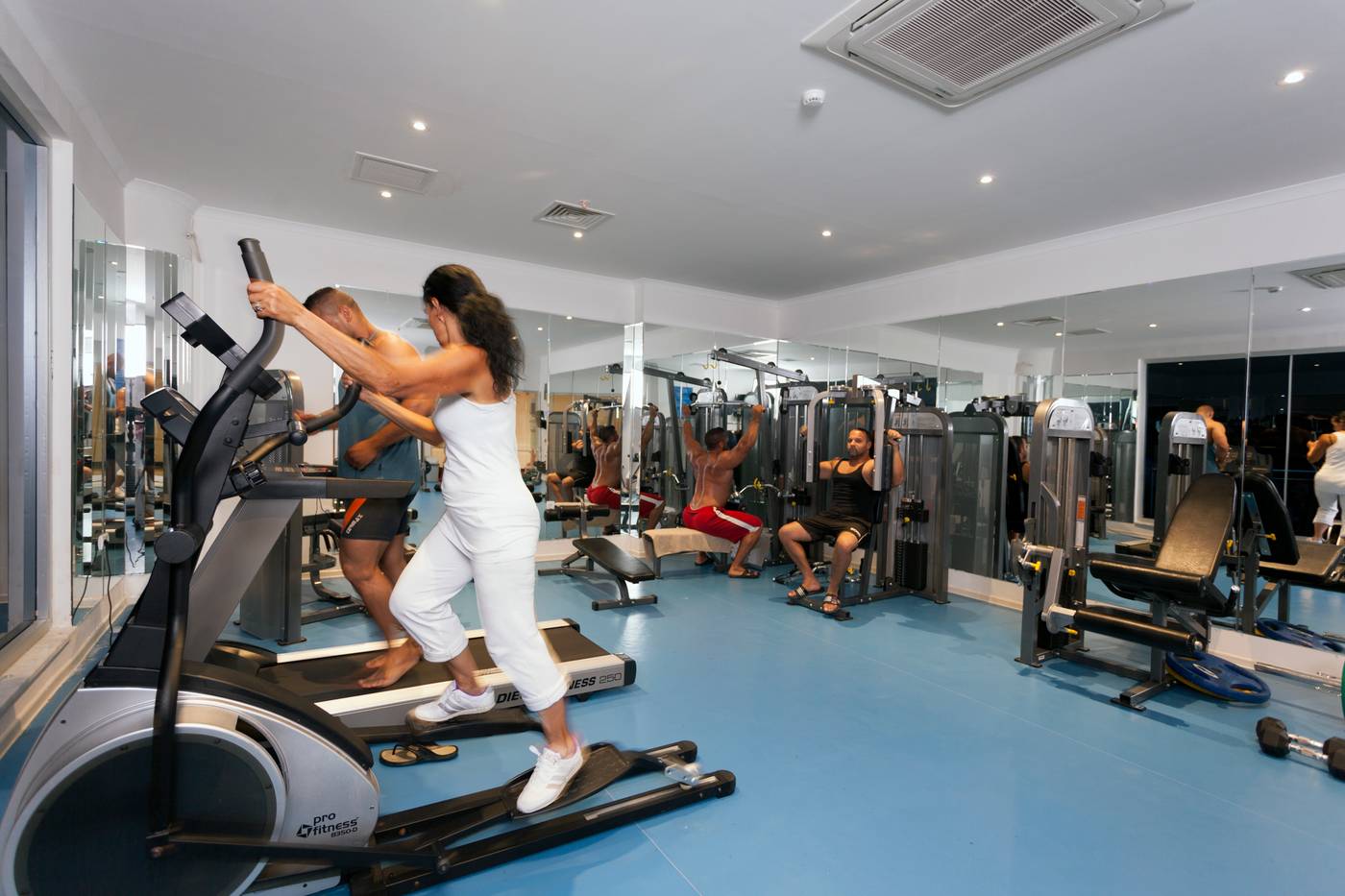 Diamond-Hill-Resort-Hotel-Sports-and-Entertainment-30