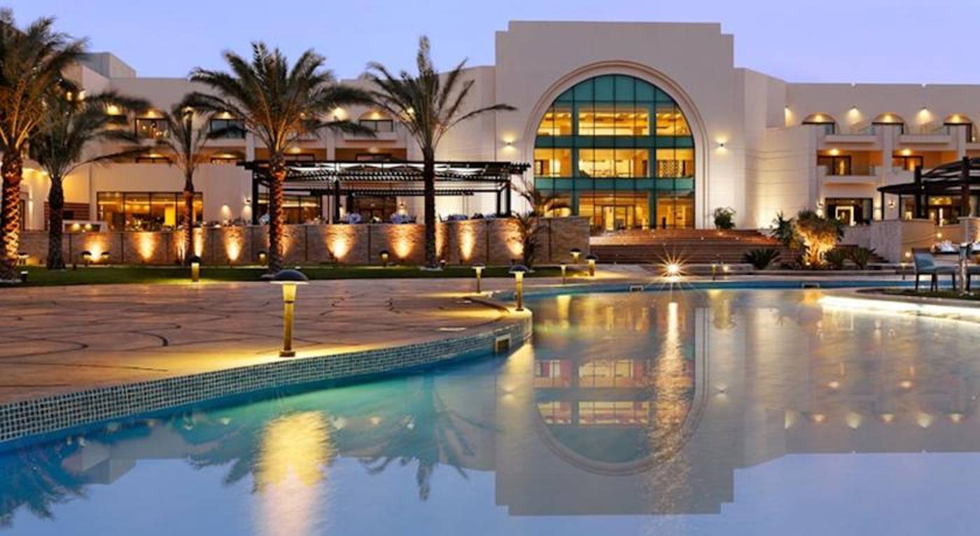 Mövenpick Resort & Spa Soma Bay