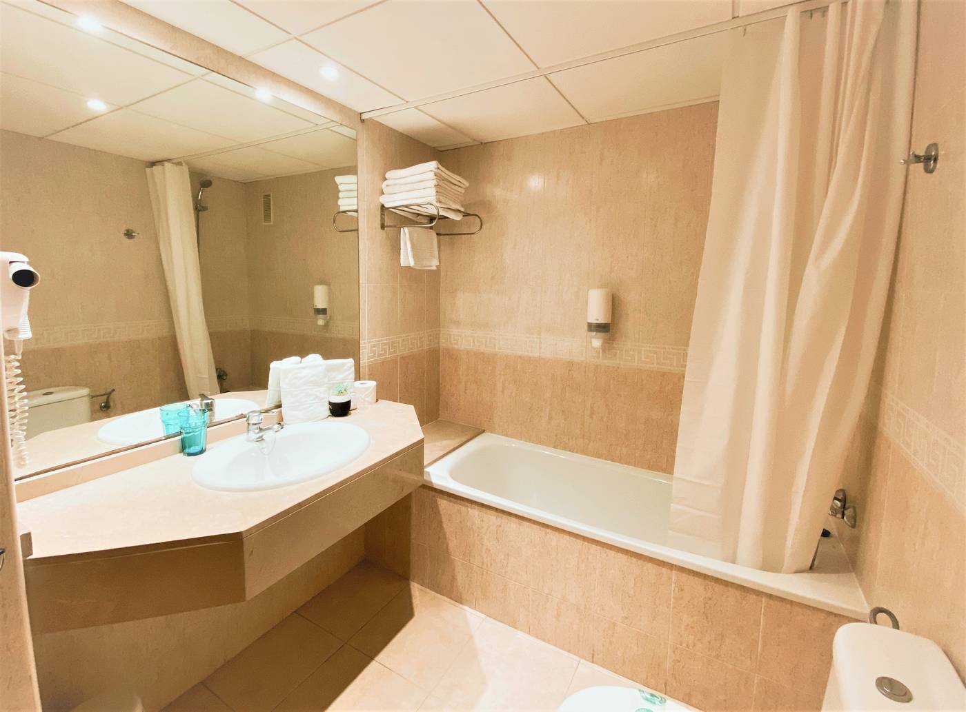 Sunclub-Salou-Room-22