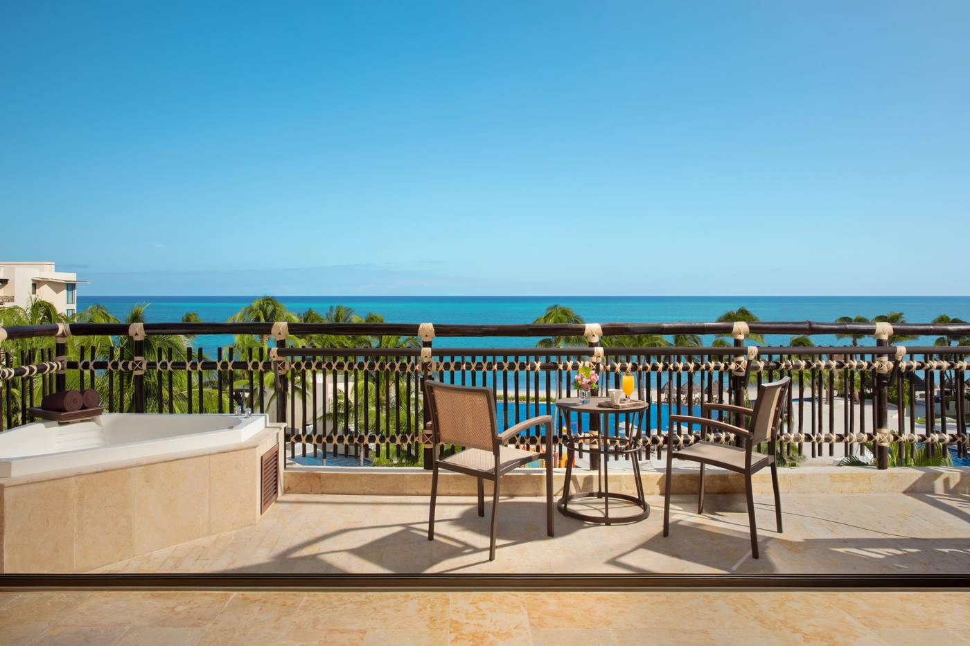 Dreams-Riviera-Cancun-Resort---Spa-Room-68