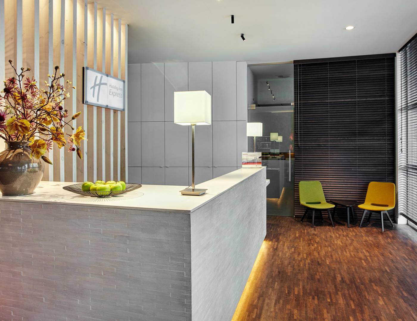 Holiday Inn Express Mechelen City Centre-Belgium-MECHELEN-General view-8