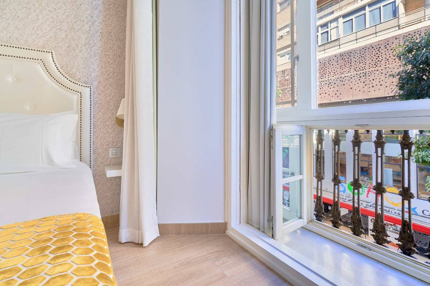 Tandem-Soho-Suites-Room-53