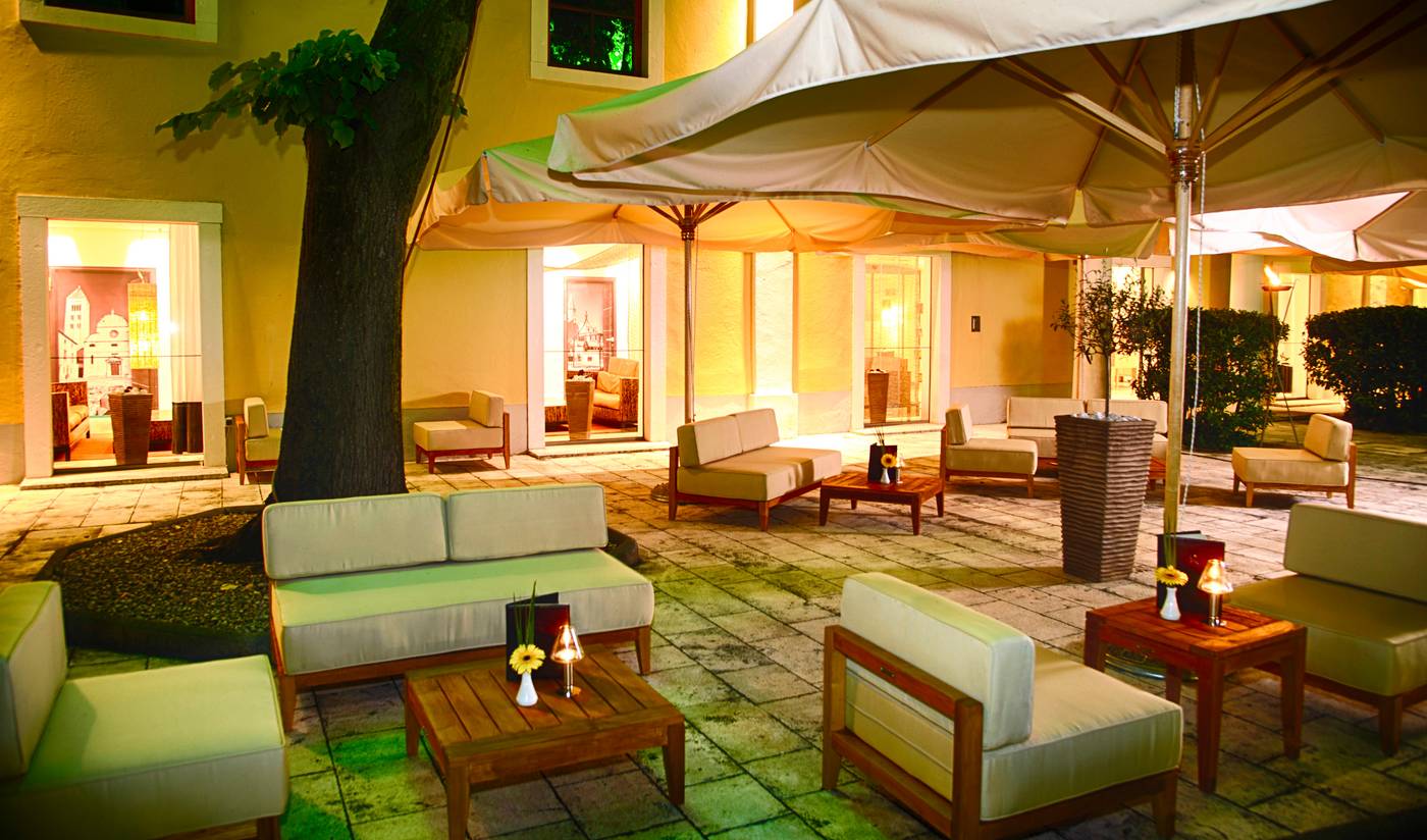 Falkensteiner-Hotel-Adriana-Bar-15