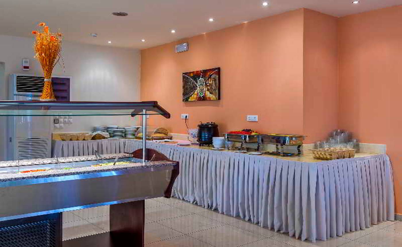 Atrion-Resort-Hotel-Restaurant-34