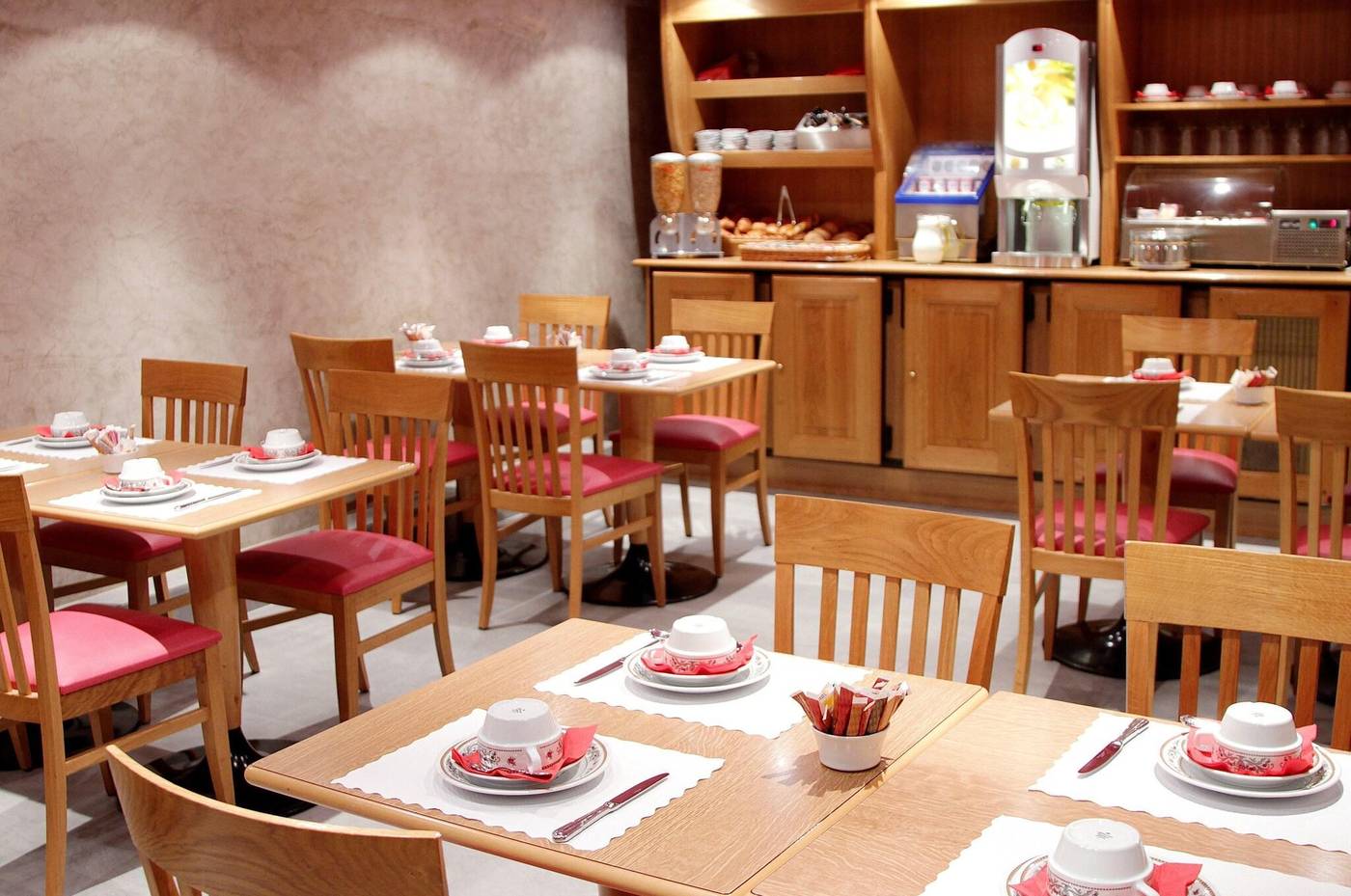 Grand-Hotel-Francais-Restaurant-71