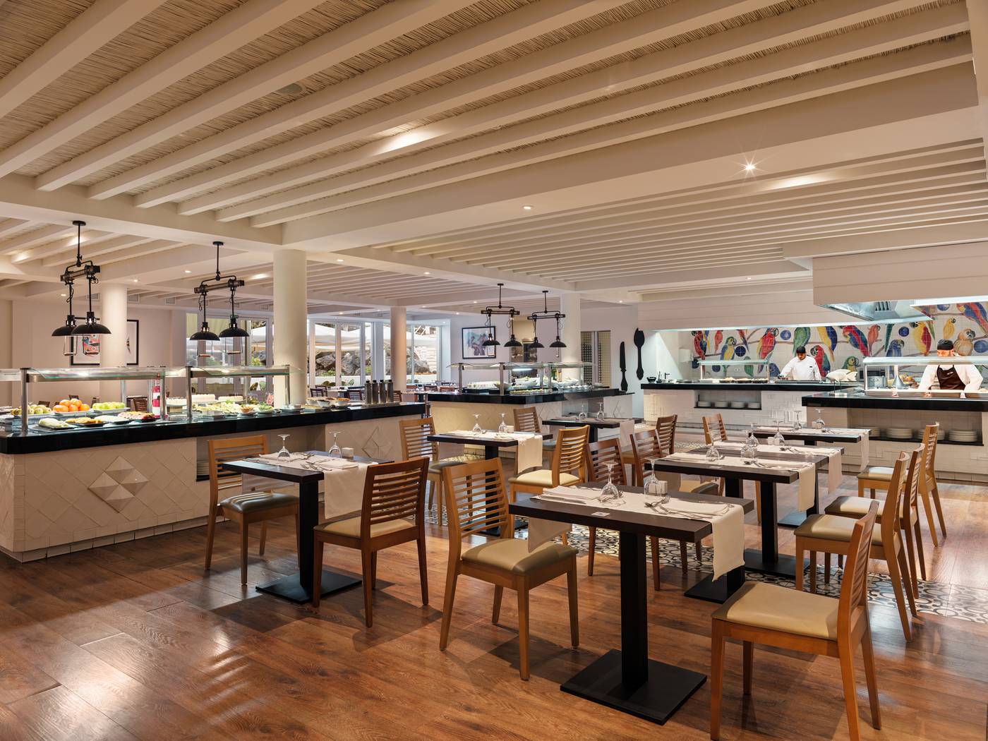 H10-Ocean-Suites-Restaurant-37