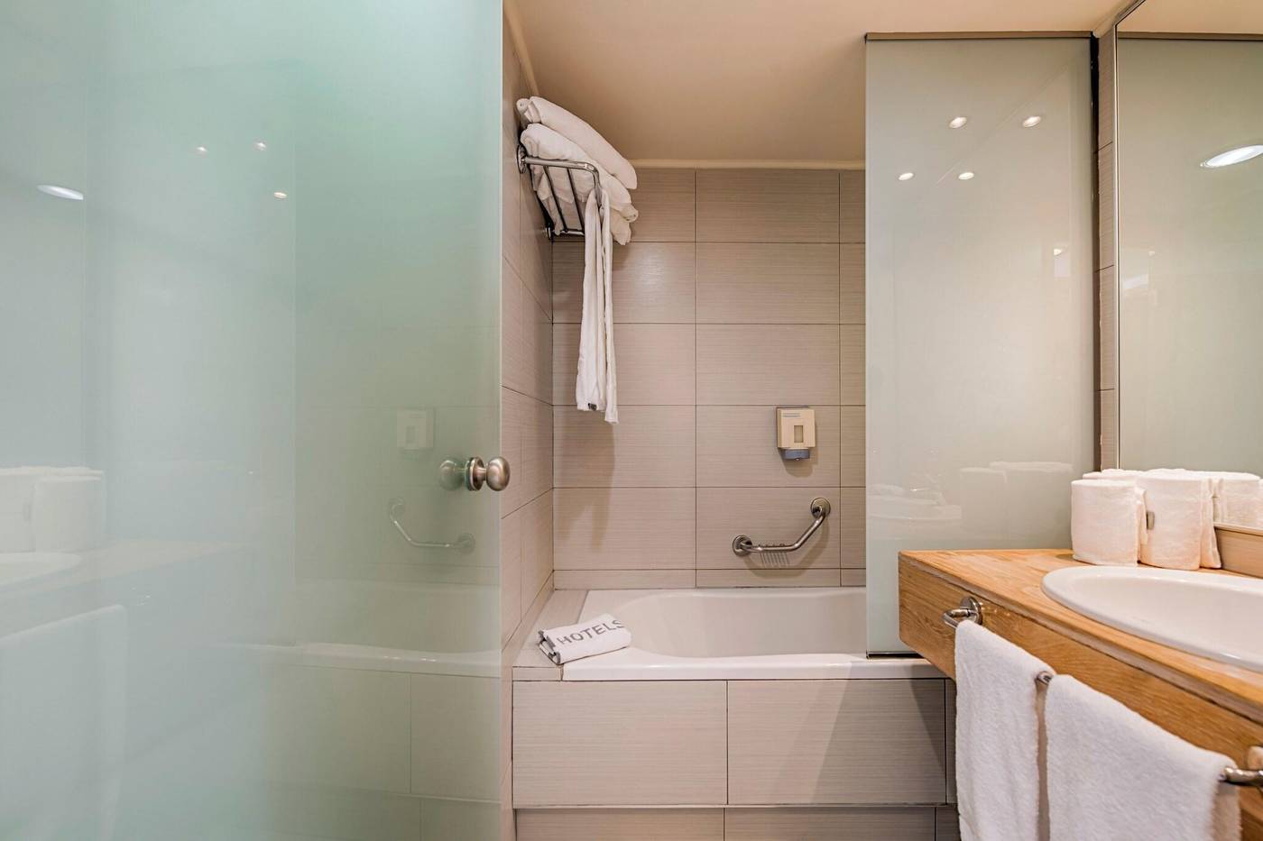 Esperides-Beach-Room-44