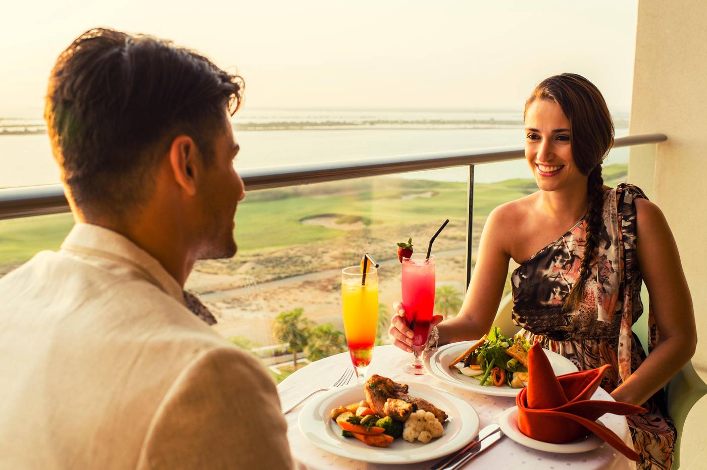 Crowne-Plaza-Hotel-Abu-Dhabi-Yas-Island-Restaurant-64