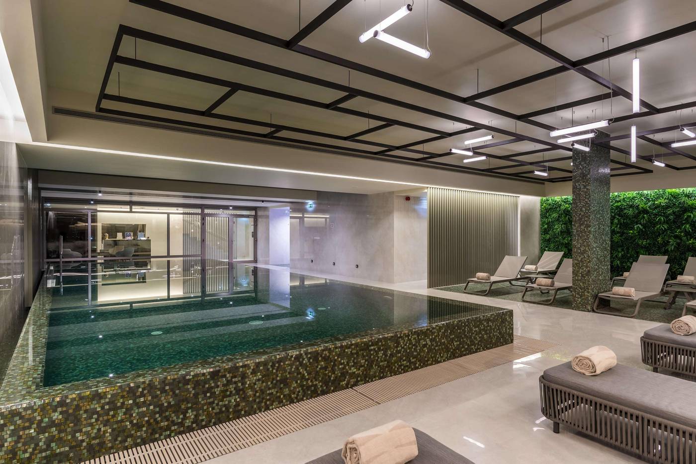 TUI-Blue-Gardens-Adults-Only-Savoy-Signature-Pool-54